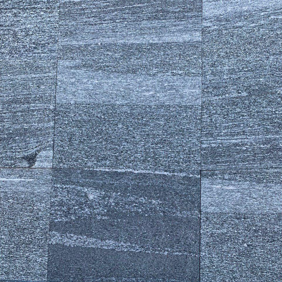 Silver Granite Flamed Vein Cut Paver 400x400x20mm
