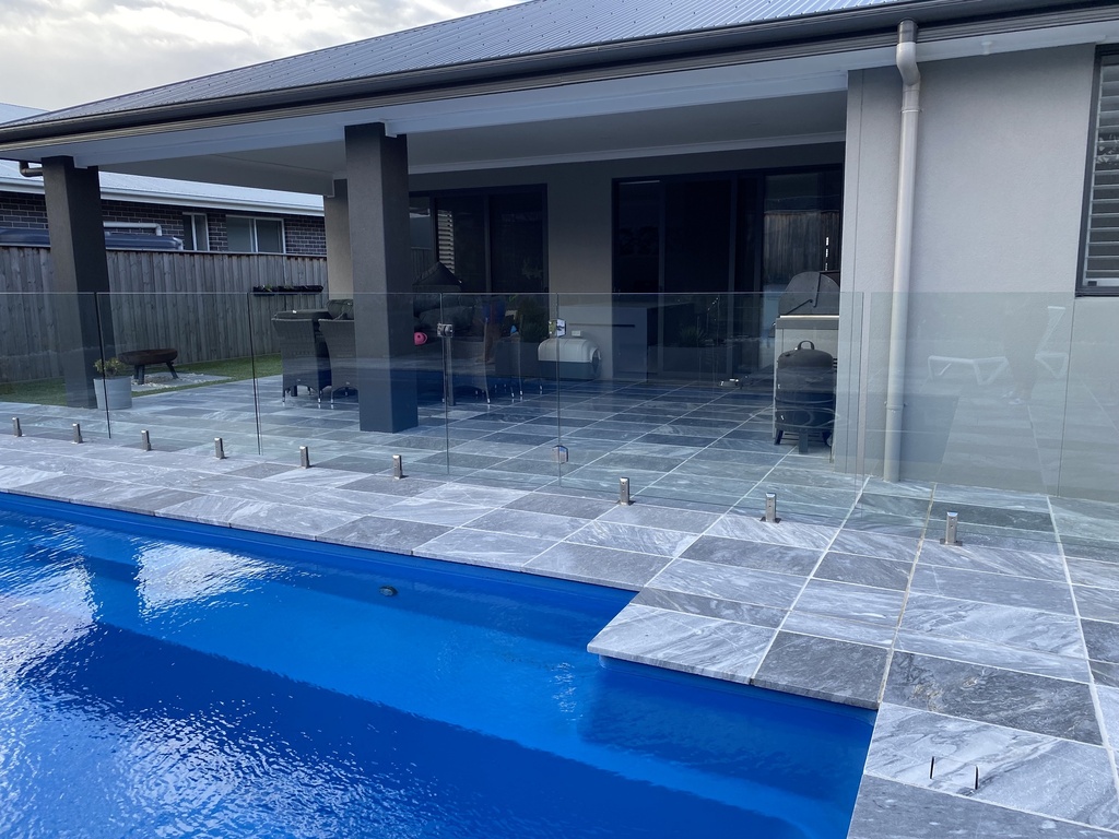 Bluestone Marble Honed Paver 600x400x30mm
