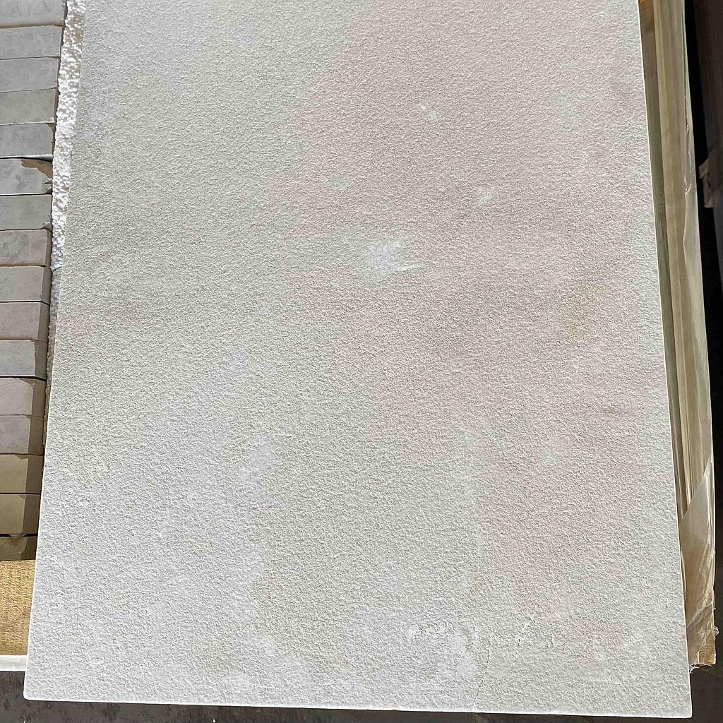 [PALIGONOTUNAUN61040615] Gohera Limestone Sandblasted Paver 600x400x30mm