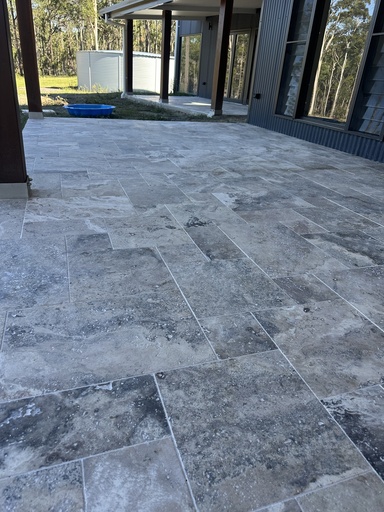 [PATASIHOTUNAUN604040] Silver Travertine Honed Tumbled Unfilled Paver 610x406x30mm