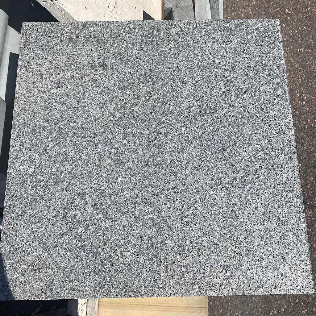 [PAGASEFASUNANA404030] Sesame Grey Granite Flamed Paver 400x400x30mm