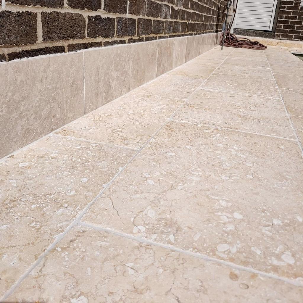 [PAMASUHOTUNANA404030] Sunny Marble Honed Tumbled Paver 400x400x30mm
